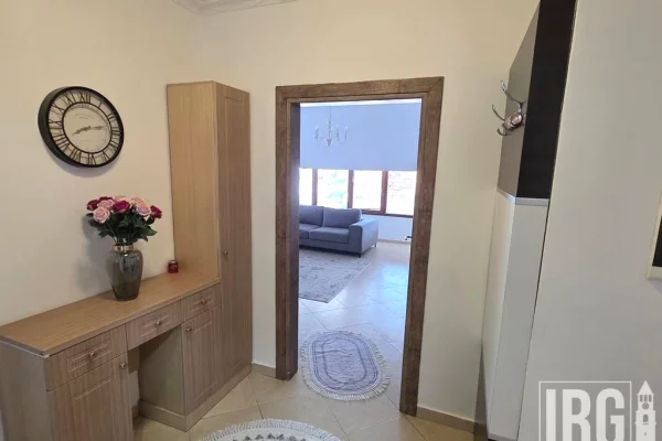Shtepi me qera Apartament ne Tirane, 2+1, Mobilimi E mobiluar, Pagesa 950  Euro.
