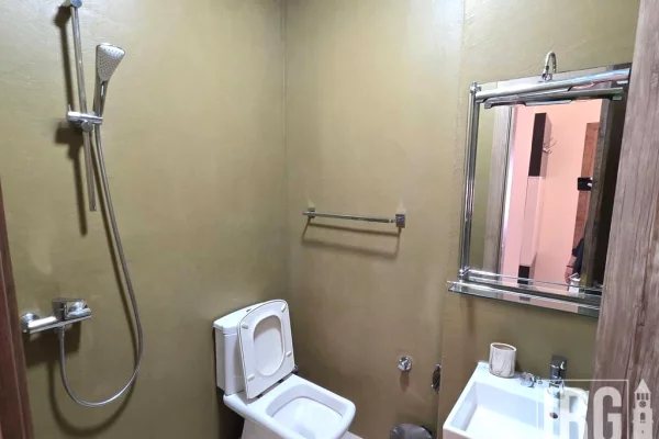 Shtepi me qera Apartament ne Tirane, 2+1, Mobilimi E mobiluar, Pagesa 950  Euro.