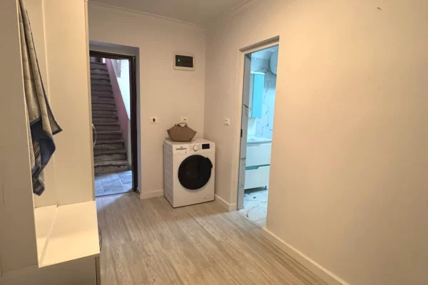 Shtepi ne shitje Apartament ne Tirane, 1+1, Mobilimi E mobiluar, Pagesa 11,500,000  Leke.