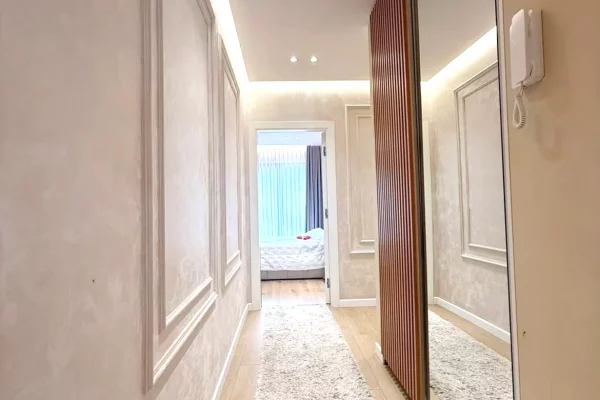 Shtepi ne shitje Apartament ne Tirane, 2+1, Mobilimi E mobiluar, Pagesa 270,000  Euro.