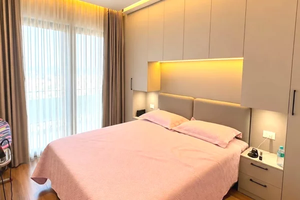 Shtepi ne shitje Apartament ne Tirane, 1+1, Mobilimi E mobiluar, Pagesa 170,000  Euro.