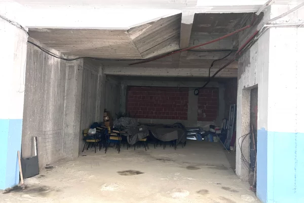 AMBIENT BIZNESI ME QIRA TE FRESKU !