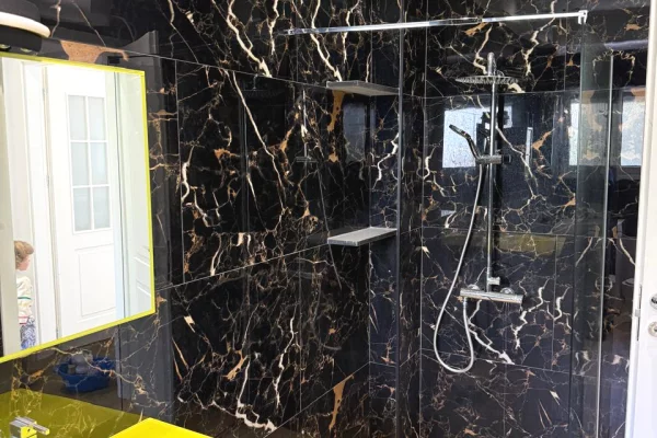 Shtepi me qera Apartament ne Tirane, 1+1, Mobilimi E mobiluar, Pagesa 60,000  Leke.