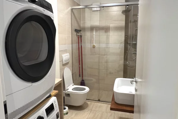 Shtepi me qera Apartament ne Tirane, 1+1, Mobilimi E mobiluar, Pagesa 600  Euro.