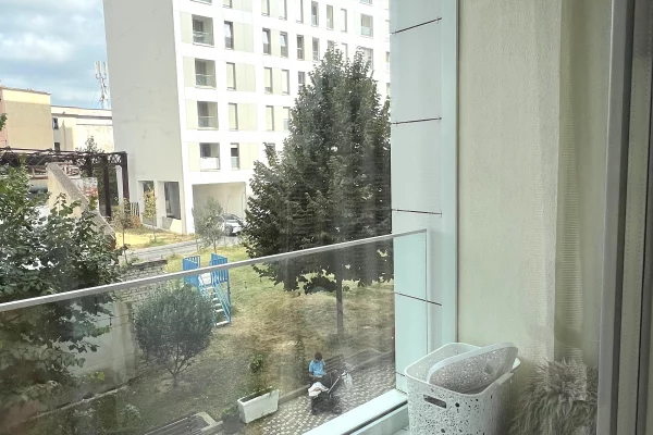 Shtepi me qera Apartament ne Tirane, 1+1, Mobilimi E mobiluar, Pagesa 600  Euro.