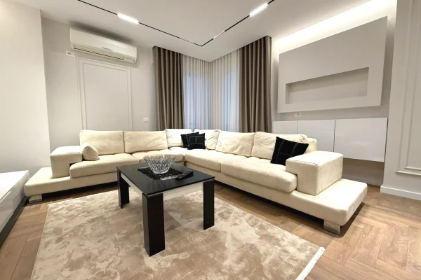 Shtepi me qera Apartament ne Tirane, 2+1, Mobilimi E mobiluar, Pagesa 100,000  Leke.