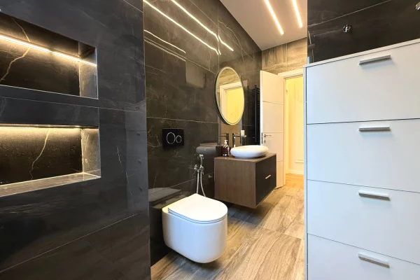 Shtepi me qera Apartament ne Tirane, 2+1, Mobilimi E mobiluar, Pagesa 100,000  Leke.