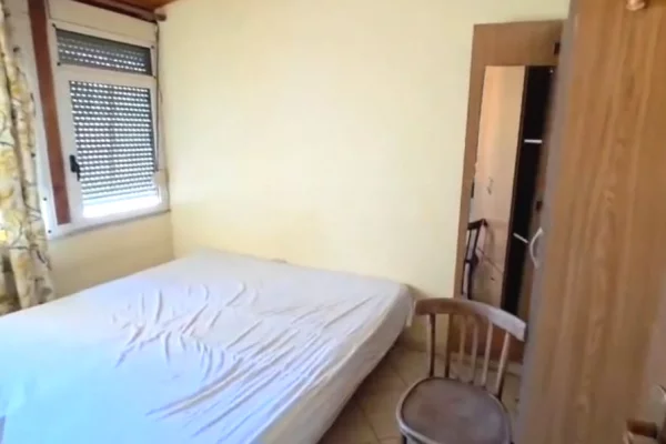 Shtepi me qera Apartament ne Tirane, 2+1, Mobilimi E mobiluar, Pagesa 55,000  Leke.