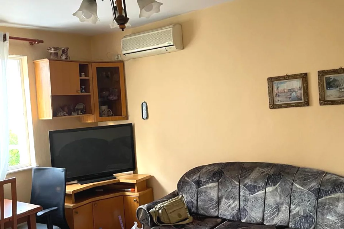 Shtepi me qera Apartament ne Tirane, 2+1, Mobilimi E mobiluar, Pagesa 60,000  Leke.