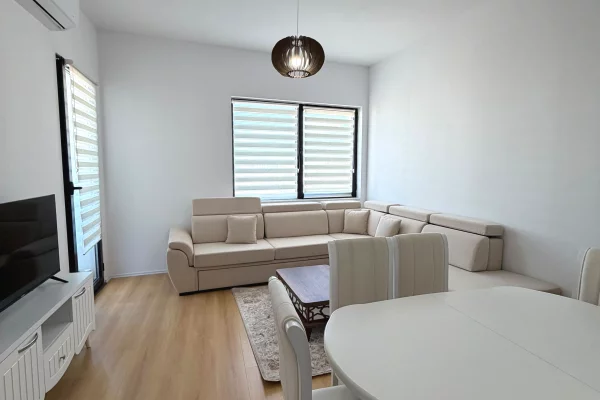 Shtepi me qera Apartament ne Tirane, 1+1, Mobilimi E mobiluar, Pagesa 75,000  Leke.