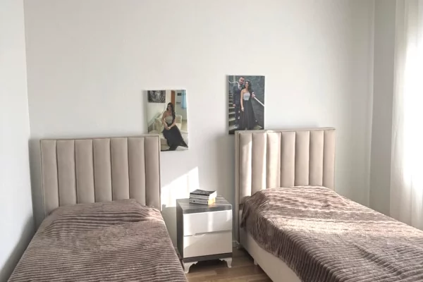 Shtepi ne shitje Apartament ne Tirane, 1+1, Mobilimi E mobiluar, Pagesa 13,000,000  Leke.