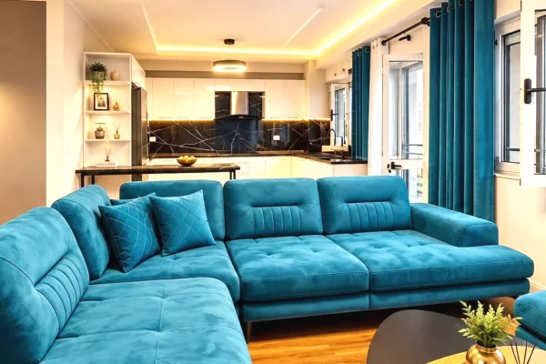 Shtepi ne shitje Apartament ne Tirane, 2+1, Mobilimi E mobiluar, Pagesa 219,000  Euro.