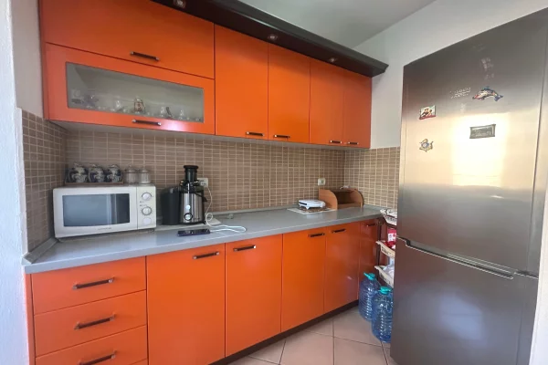 Shtepi ne shitje Apartament ne Tirane, 1+1, Mobilimi E mobiluar, Pagesa 13,000,000  Leke.