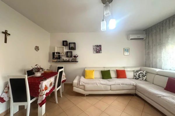 Shtepi ne shitje Apartament ne Tirane, 1+1, Mobilimi E mobiluar, Pagesa 13,000,000  Leke.