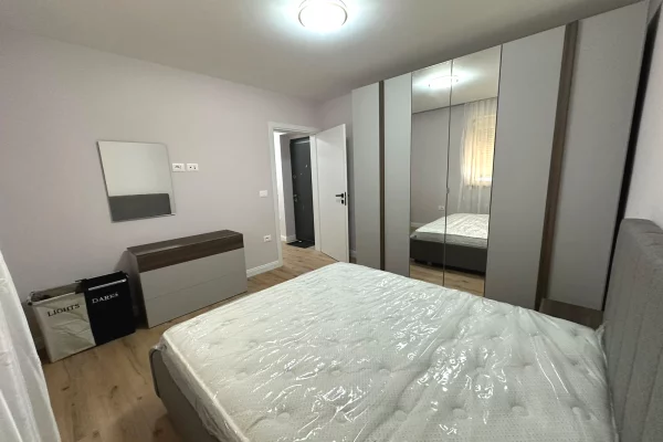 Shtepi ne shitje Apartament ne Tirane, 1+1, Mobilimi E mobiluar, Pagesa 14,000,000  Leke.