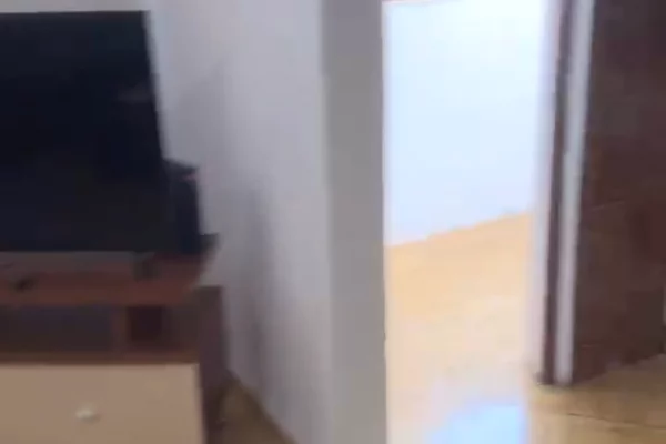 Shtepi me qera Apartament ne Tirane, 1+1, Mobilimi E mobiluar, Pagesa 45,000  Leke.