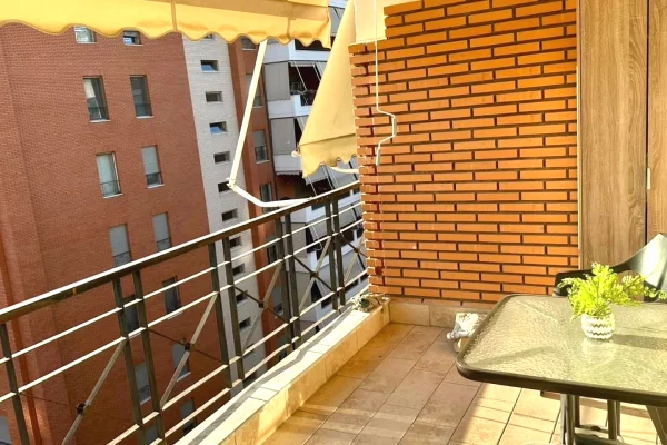 Shtepi me qera Apartament ne Tirane, 1+1, Mobilimi E mobiluar, Pagesa 72,000  Leke.
