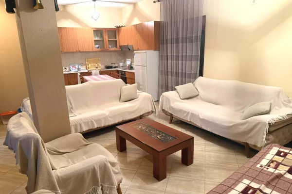 JEPET ME QIRA 🏠 shtepi 2+1 📍 Qyteti Studenti, Tiranë