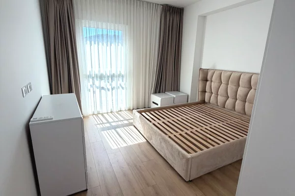 Shtepi me qera Apartament ne Tirane, 2+1, Mobilimi E mobiluar, Pagesa 150,000  Leke.