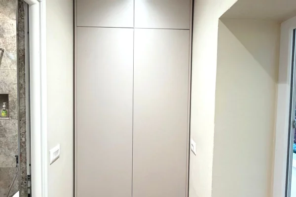 Shtepi ne shitje Apartament ne Tirane, Garsoniere, Mobilimi E mobiluar, Pagesa 120,000  Euro.