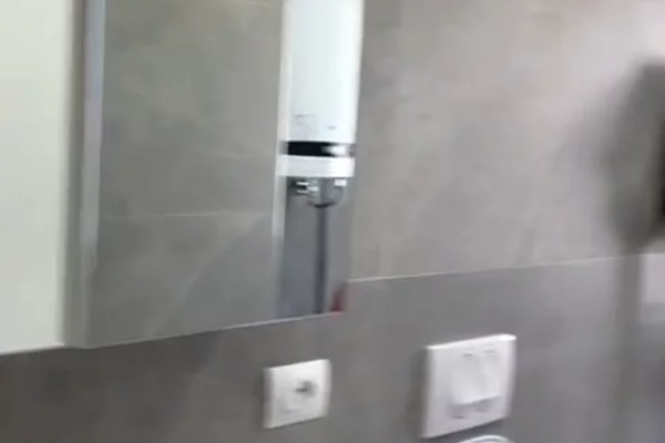 Shtepi me qera Apartament ne Tirane, 2+1, Mobilimi E mobiluar, Pagesa 650  Euro.