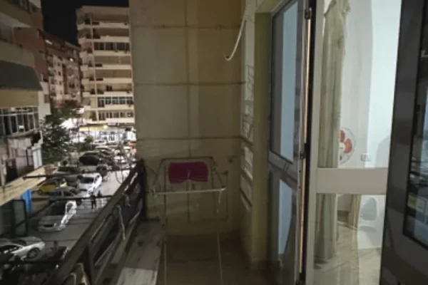 Shtepi me qera Apartament ne Tirane, 1+1, Mobilimi E mobiluar, Pagesa 47,000  Leke.