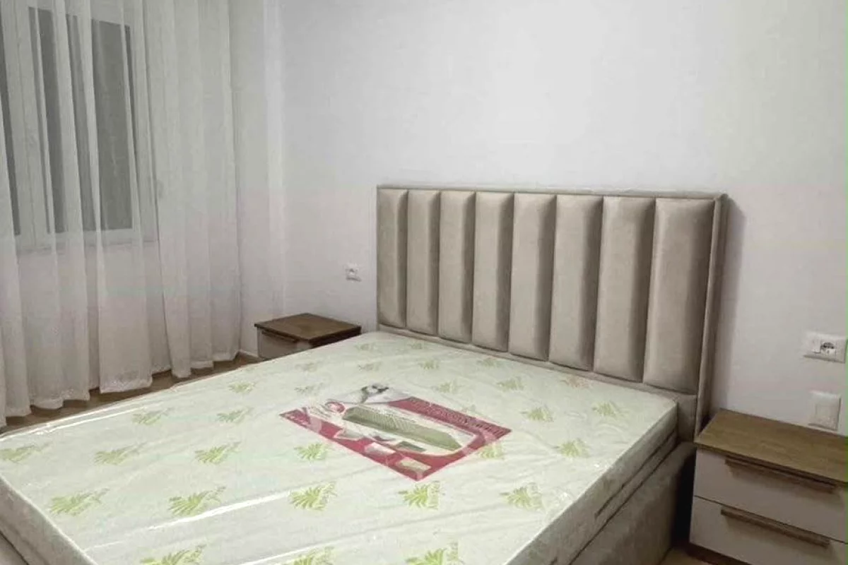Shtepi me qera Apartament ne Tirane, 2+1, Mobilimi E mobiluar, Pagesa 65,000  Leke.