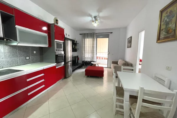 Shtepi me qera Apartament ne Tirane, 3+1, Mobilimi E mobiluar, Pagesa 70,000  Leke.
