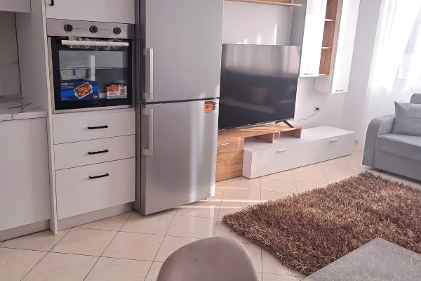 Shtepi me qera Apartament ne Tirane, 2+1, Mobilimi E mobiluar, Pagesa 60,000  Leke.