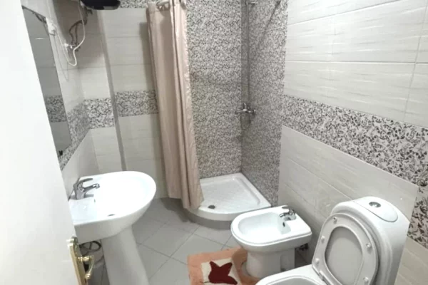 Shtepi ne shitje Apartament ne Tirane, 1+1, Mobilimi E mobiluar, Pagesa 11,500,000  Leke.