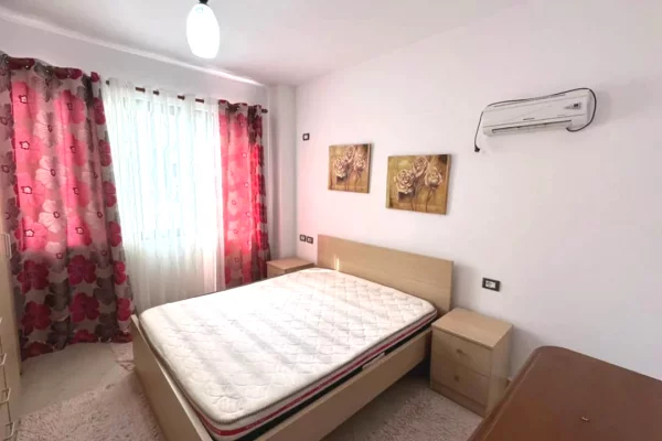 Shtepi ne shitje Apartament ne Tirane, 1+1, Mobilimi E mobiluar, Pagesa 11,500,000  Leke.