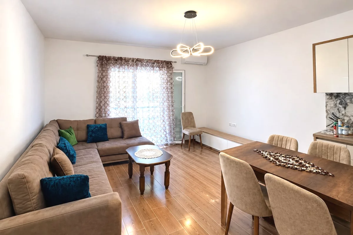 Shtepi me qera Apartament ne Tirane, 1+1, Mobilimi E mobiluar, Pagesa 50,000  Leke.