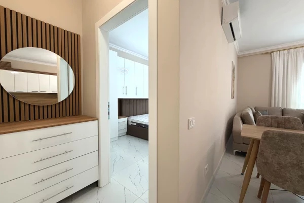 Shtepi me qera Apartament ne Tirane, 1+1, Mobilimi E mobiluar, Pagesa 600  Euro.