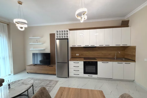Shtepi me qera Apartament ne Tirane, 1+1, Mobilimi E mobiluar, Pagesa 600  Euro.