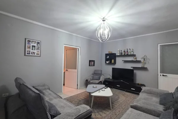SHITET 3+1 + KUZHINË MË VETE    DON BOSKO – TE VIVA MARKET