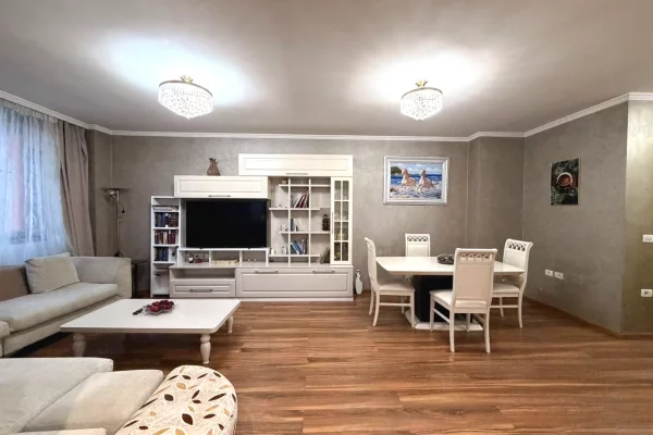 Shtepi me qera Apartament ne Tirane, 2+1, Mobilimi E mobiluar, Pagesa 80,000  Leke.