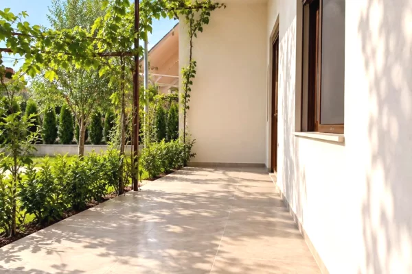 Shtepi ne shitje Shtepi Private ne Tirane, 2+1, Mobilimi Bosh, pa mobiluar, Pagesa 13,900,000  Leke.