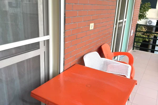Shtepi me qera Apartament ne Tirane, 1+1, Mobilimi E mobiluar, Pagesa 62,000  Leke.