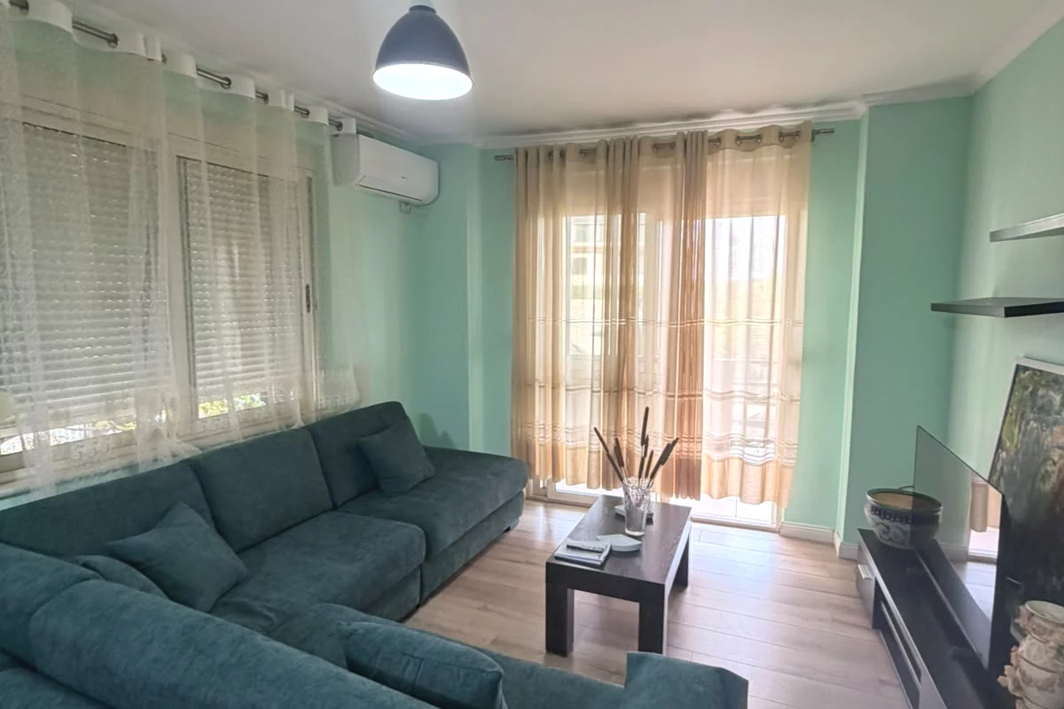 Shtepi me qera Apartament ne Tirane, 1+1, Mobilimi E mobiluar, Pagesa 62,000  Leke.