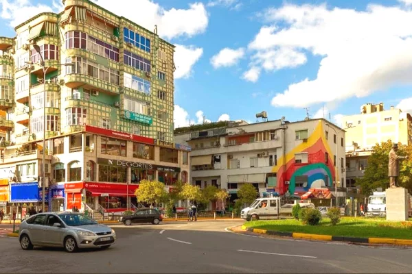 Shtepi me qera 1+1 ne Tirane - 50,000 Leke
