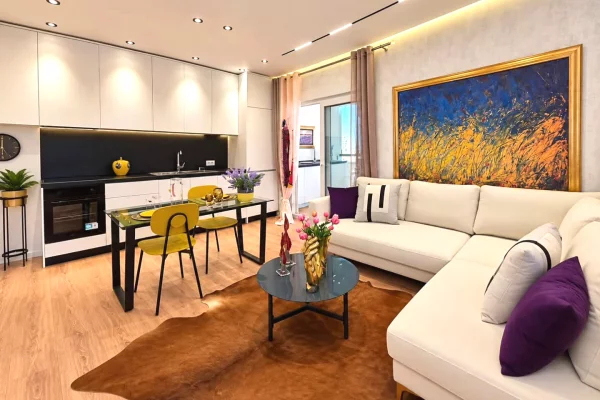 Shtepi ne shitje 2+1 ne Tirane - 23,500,000 Leke