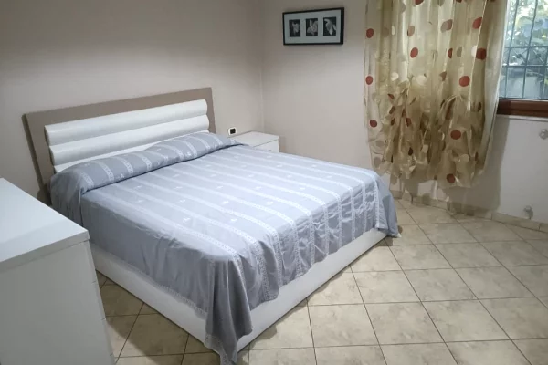 Shtepi me qera Apartament ne Tirane, 2+1, Mobilimi E mobiluar, Pagesa 53,000  Leke.