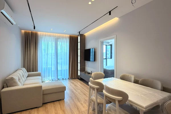 Shtepi me qera Apartament ne Tirane, 2+1, Mobilimi E mobiluar, Pagesa 1,000  Euro.