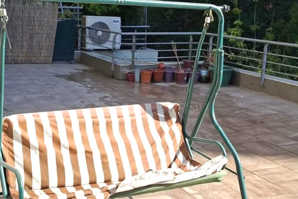 Shtepi me qera Apartament ne Tirane, 2+1, Mobilimi E mobiluar, Pagesa 90,000  Leke.
