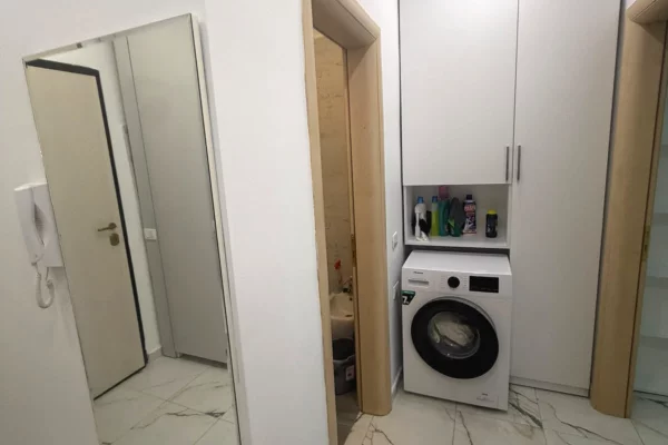 Shtepi me qera Apartament ne Tirane, 2+1, Mobilimi E mobiluar, Pagesa 650  Euro.