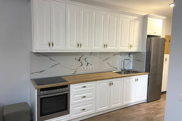 APARTAMENT 2+1 ME QIRA – SAUK