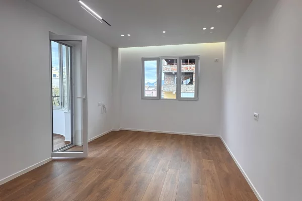 Shtepi ne shitje 1+1 ne Tirane - 167,000 Euro