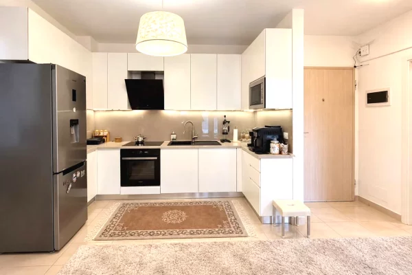 Shtepi ne shitje Apartament ne Tirane, 2+1, Mobilimi E mobiluar, Pagesa 198,000  Euro.