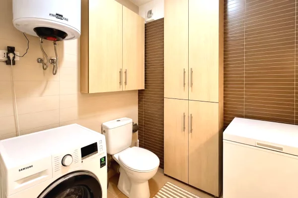 Shtepi ne shitje Apartament ne Tirane, 2+1, Mobilimi E mobiluar, Pagesa 198,000  Euro.