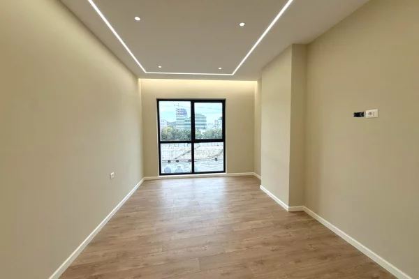 Shtepi ne shitje Apartament ne Tirane, 2+1, Mobilimi Bosh, pa mobiluar, Pagesa 330,000  Euro.